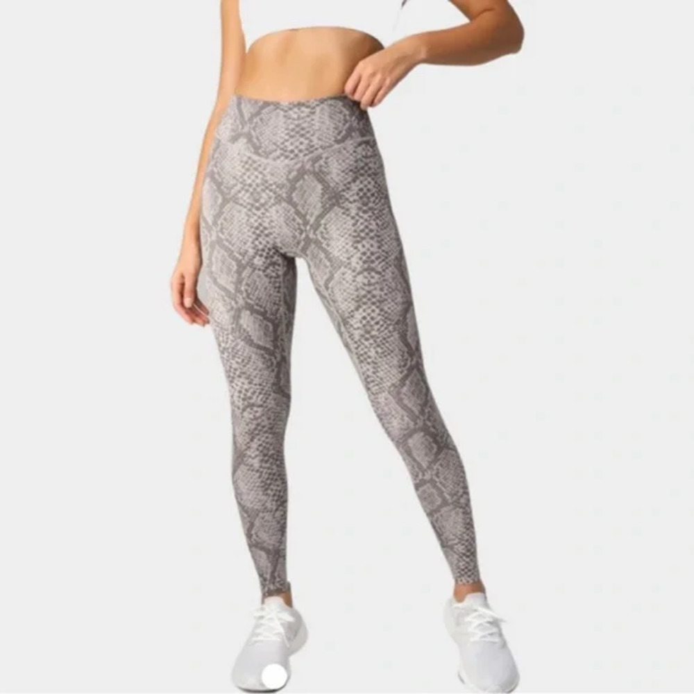 Balance Athletica Vitality Ascend‎ Snakeskin Legging Gray Size XS